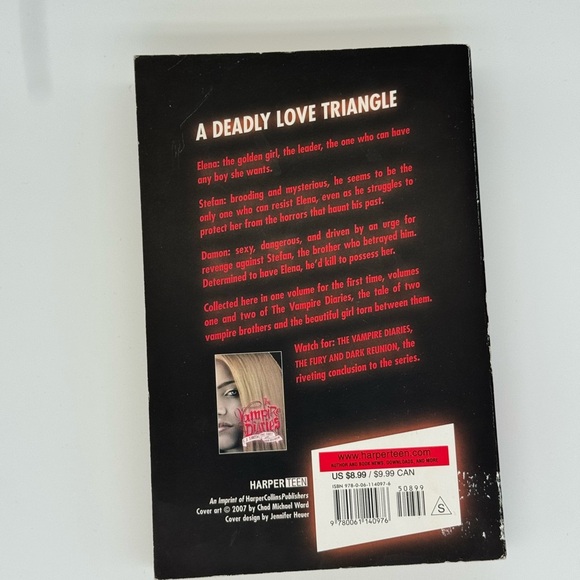 The Vampire Diaries by LJ Smith - Paperback - Picture 2 of 3